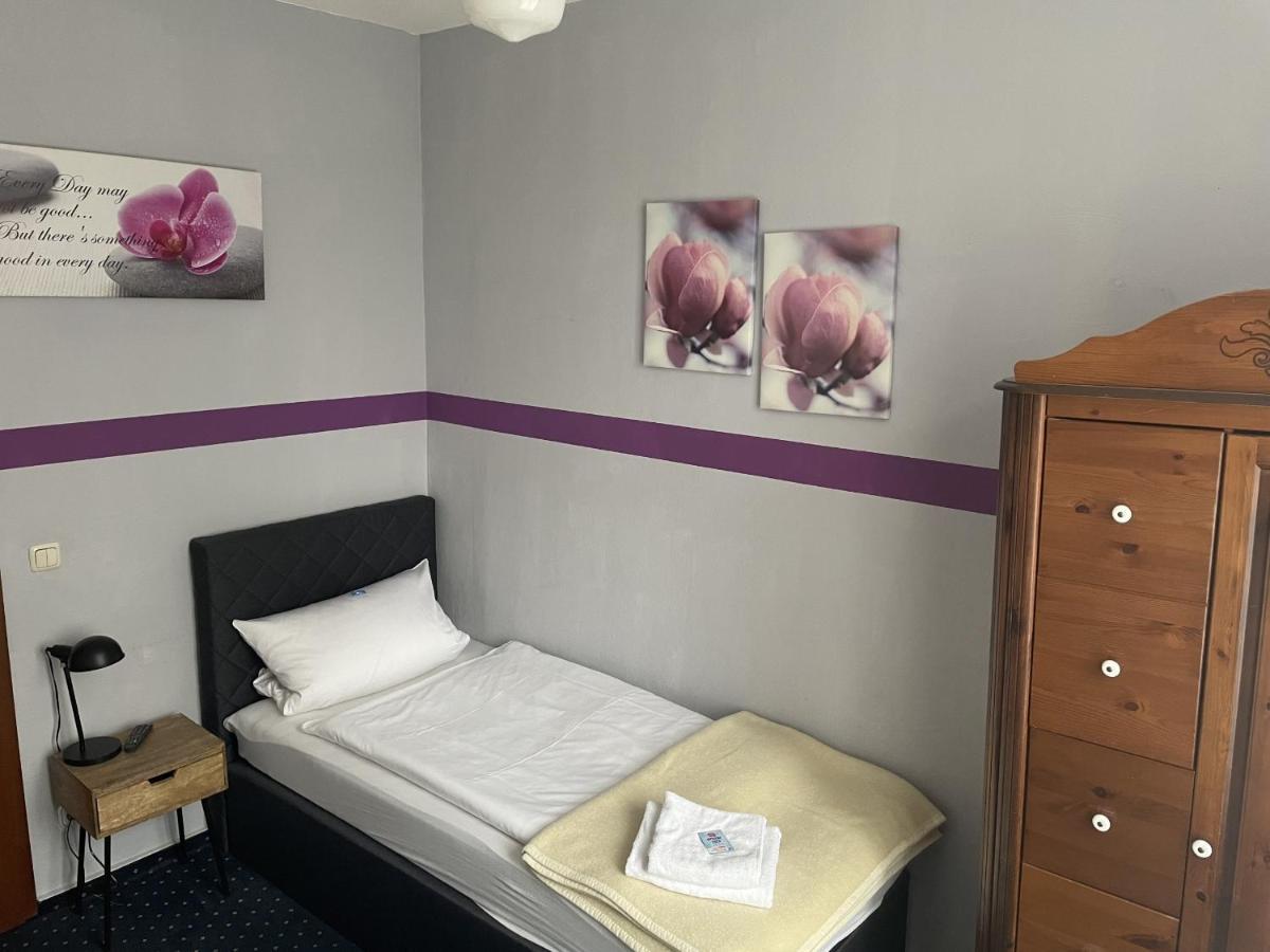 Hotel Jaegerhof Kettwig エッセン 部屋 写真