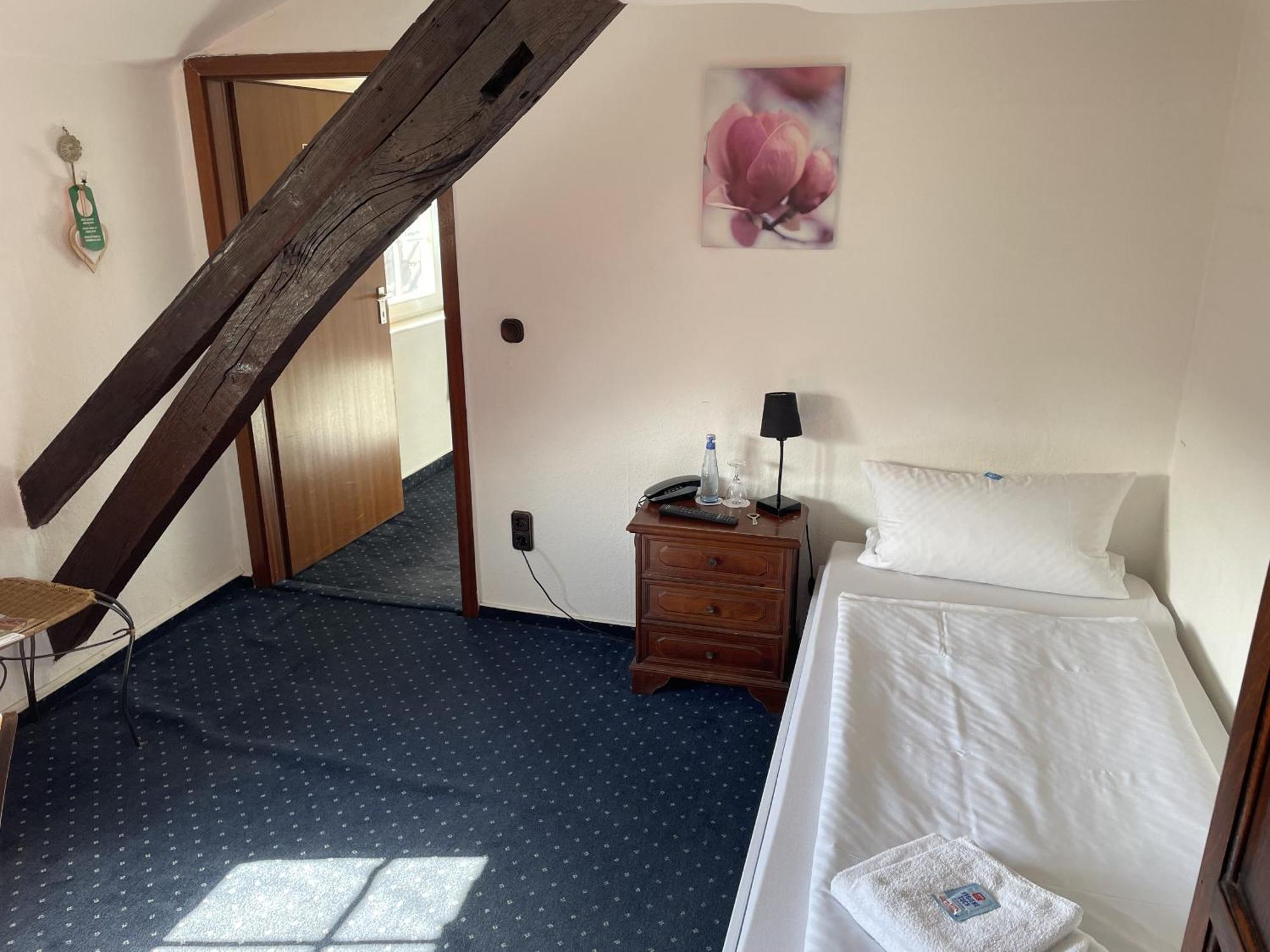 Hotel Jaegerhof Kettwig エッセン 部屋 写真