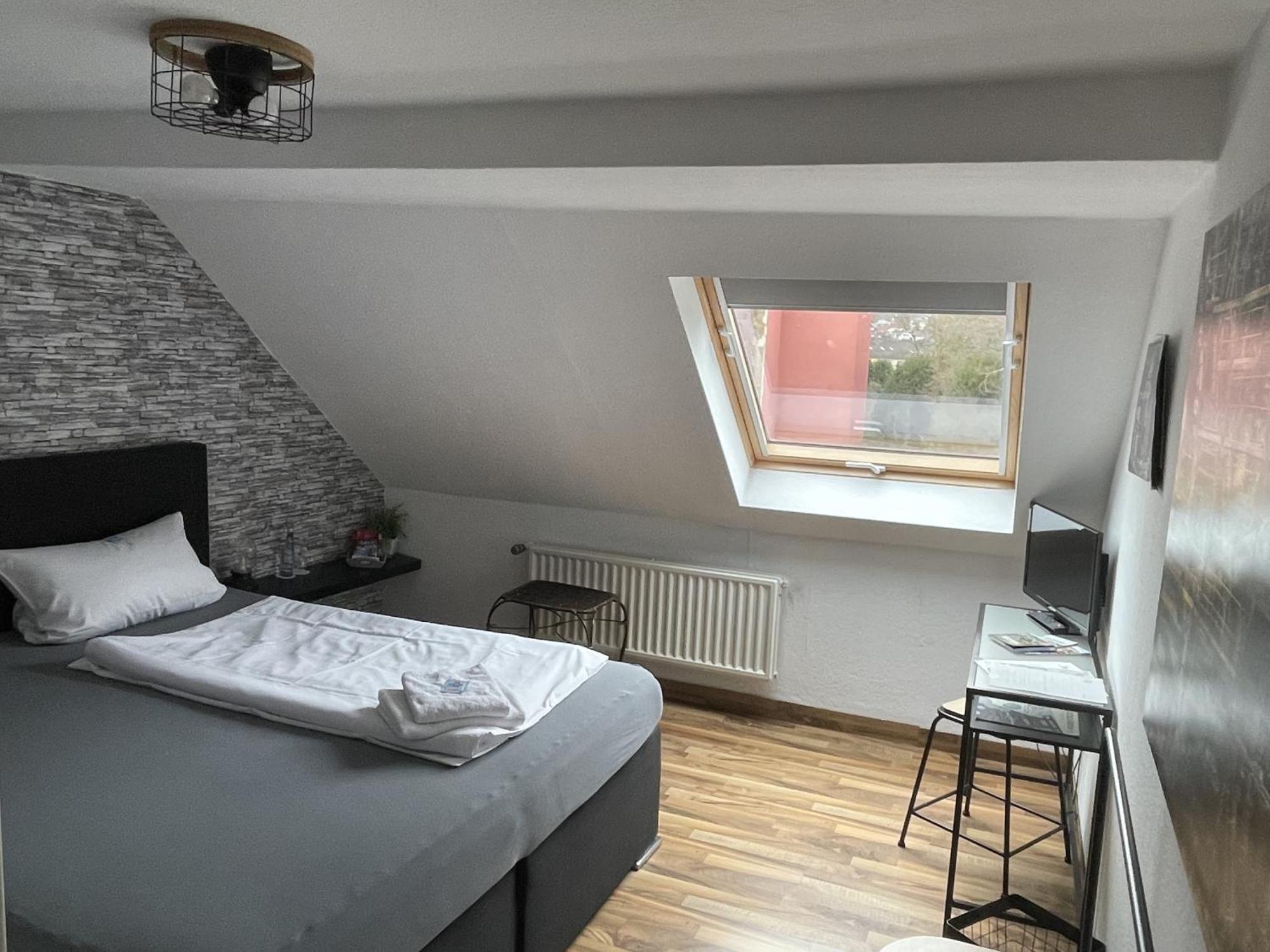 Hotel Jaegerhof Kettwig エッセン 部屋 写真