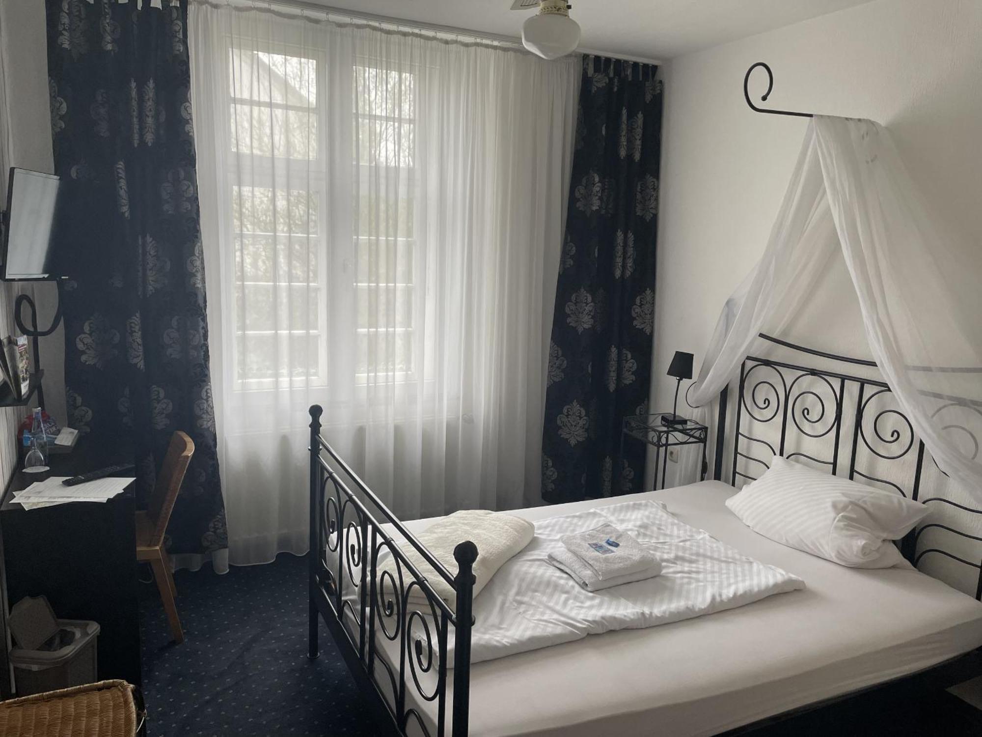 Hotel Jaegerhof Kettwig エッセン 部屋 写真