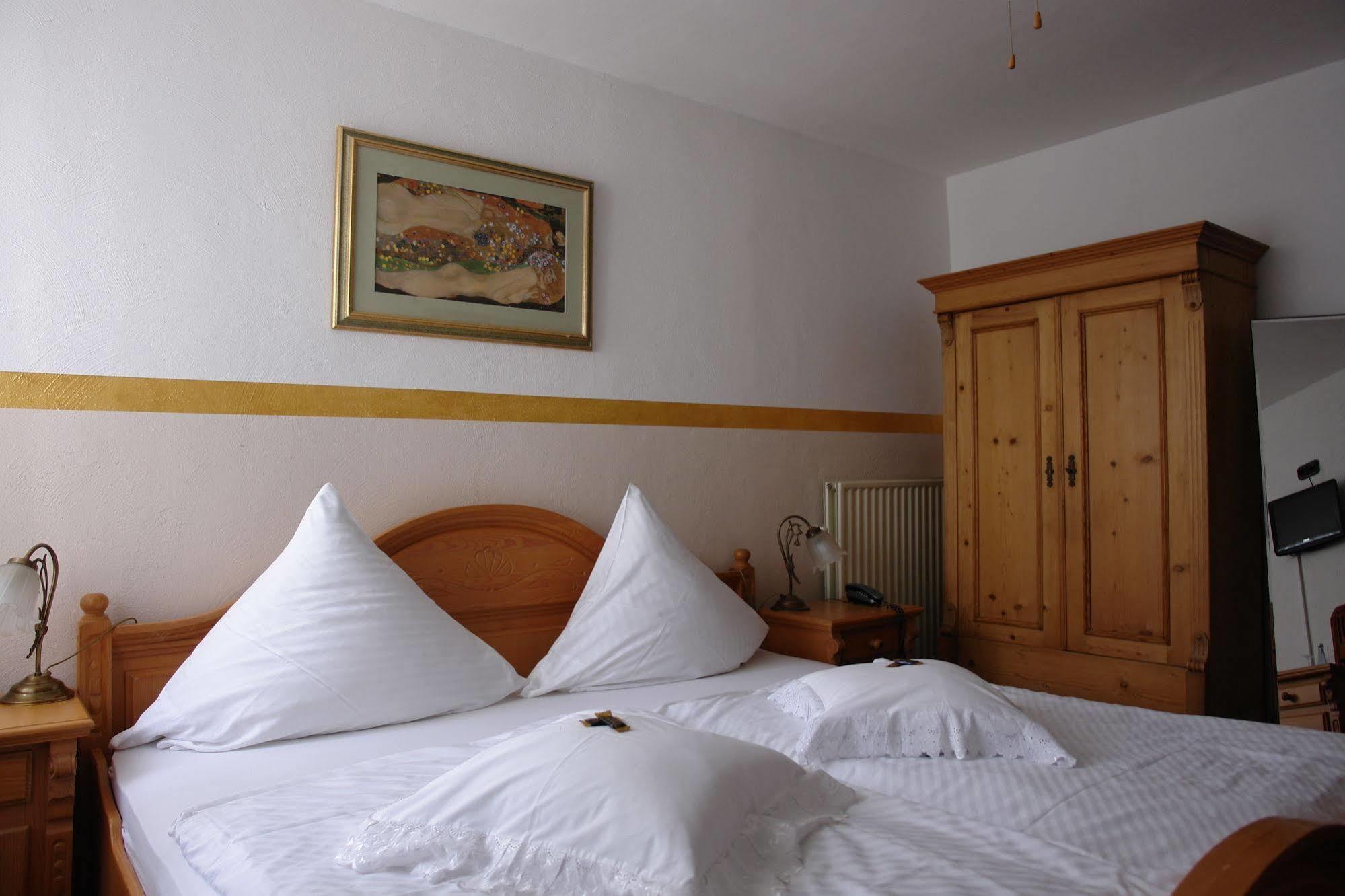 Hotel Jaegerhof Kettwig エッセン エクステリア 写真